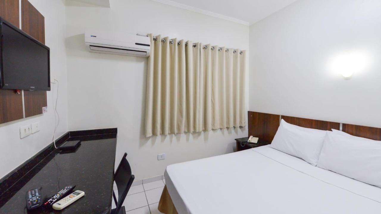 Araucaria Hotel Business - 마링가 외부 사진